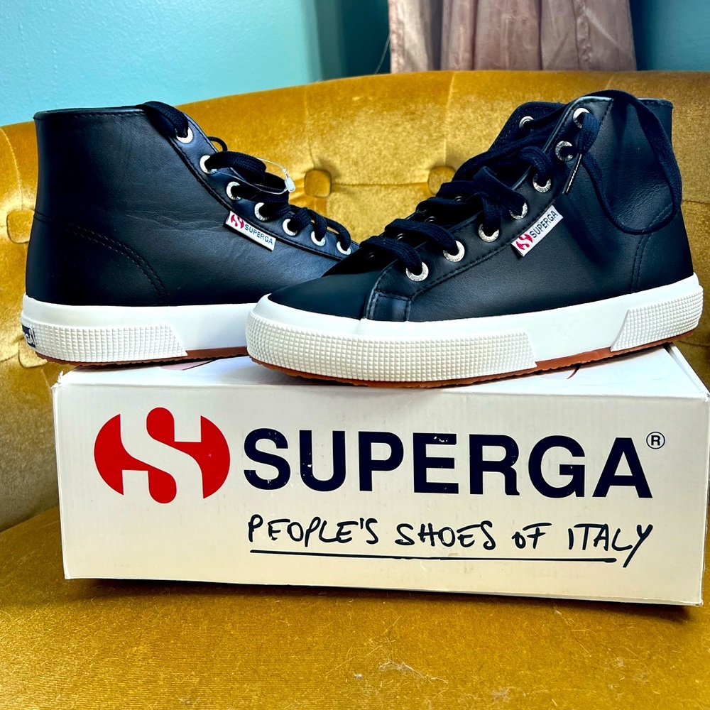‼️SOLD‼️NWOT SUPERGA LEATHER SNEAKERS